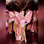 Lido Normandie,  Bluebell en costume prologue, galaxie du bonheur