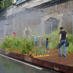 Brumisateurs à Paris plage, sur les bords de Seine