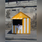 Point information à Paris plage, sur les bords de Seine