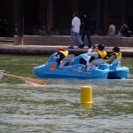 Pédalo à Paris Plage La Villette