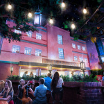 Disneyland Paris : World Premiere, la refonte du Studio 1 aux WDS, dévoile de nouvelles images