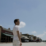 Aime moi : Fabien Ducommun en voyage intérieur au Théâtre des Mathurins