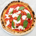 Pizzou Aligre, la belle adresse de pizzas aux garnitures 100% made in France