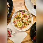 Le Presque Bout du Monde : le restaurant pensé comme un carnet de voyage dans le 2e arrondissement