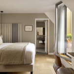 Hôtel Pilgrim : un voyage dans les 70's au cœur du 5e arrondissement de Paris