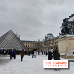 La Neige à Paris - Musée du Louvre pyramide
