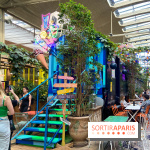 Un bar à glaces et un dessert dans un train de la Félicita