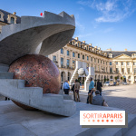 Paris+ Art Basel plage Vendôme - Alicja Kwade - Au cours des Mondes