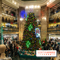 Noël Paris visuels - sapin de noël