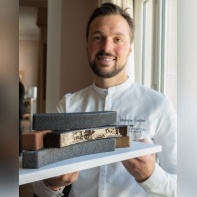 La Bûche de Noël de Quentin Lechat au Royal Monceau Raffles Paris 2022