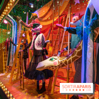 Vitrines de Noël du Printemps 2022, l’inauguration avec Naomie Campbell et Isabelle Huppert