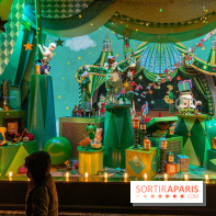 Vitrines de Noël du Printemps 2022, l’inauguration avec Naomie Campbell et Isabelle Huppert