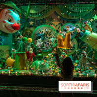 Vitrines de Noël du Printemps 2022, l’inauguration avec Naomie Campbell et Isabelle Huppert