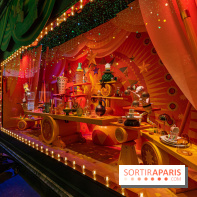 Vitrines de Noël du Printemps 2022, l’inauguration avec Naomie Campbell et Isabelle Huppert