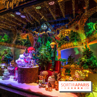 Les vitrines et sapin de Noël des Galeries Lafayette 2022