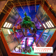 Les vitrines et sapin de Noël des Galeries Lafayette 2022