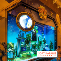 Les vitrines et sapin de Noël des Galeries Lafayette 2022