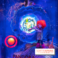 Les vitrines et sapin de Noël des Galeries Lafayette 2022