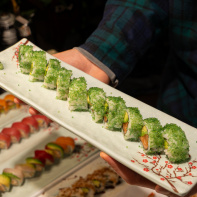 Wrap'n Roll Sushi : le restaurant japonais de rolls généreux et insolites