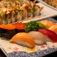 Wrap'n Roll Sushi : le restaurant japonais de rolls généreux et insolites