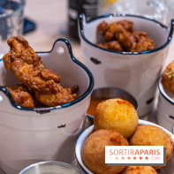 Jòia Bun - restaurant de burgers - Hélène Darroze -  croquetas fourrées aux macaronis au fromage - poulet frit