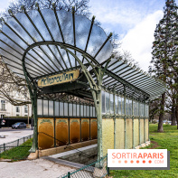  Le dernier édicule de type B d'Hector Guimard - Métro Porte Dauphine  -  A7C5199