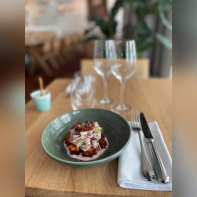 La Petite Tour, la cuisine de saison goûteuse et légère de Sébastien Boudon - POULPE