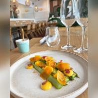 La Petite Tour, la cuisine de saison goûteuse et légère de Sébastien Boudon - ASPERGE