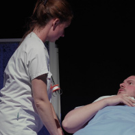 Zithromax : une pièce qui met en scène des soignants pendant le COVID-19 - Untitled 2.1.10