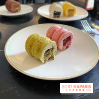 Ladurée - Bûches de Noël 2023 macarons