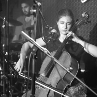 Un concert immersif qui vous fera voyager à l'Église américaine de Paris - roniHazan concert02 B&W bd
