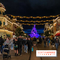 Halloween 2023 Disneyland Paris Main Street nuit