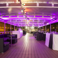 Un nouvel an 2024 sur une Boat Party - image3