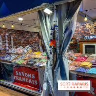 Marché de Noël 2023 au pied de la tour Eiffel - Quai Jacques Chirac