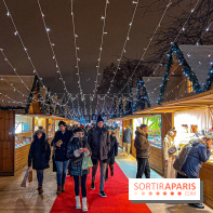 Marché de Noël 2023 au pied de la tour Eiffel - Quai Jacques Chirac