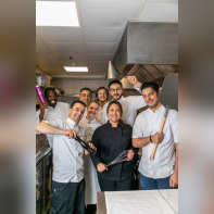 Le bar & restaurant Solis vous propose un voyage en Méditerranée à quelques pas de l’Arc de Triomphe