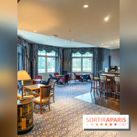 Disneyland Hotel à Disneyland Paris bar fleur de lys