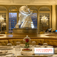 Disneyland Hotel à Disneyland Paris la table de Lumière