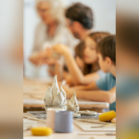 Sport & céramique : les samedi en famille au Musée Céramique de Sèvres  - SEVRES JEP2023 photogtaphe2   (c) Quentin Chevrier