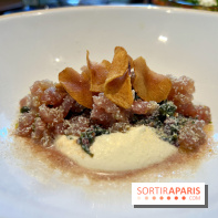 Kapara - Tartare de thon, olives, chips de topinambour