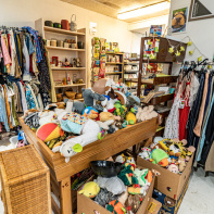 La Braderie solidaire ADM, les boutiques à Guyancourt - les photos