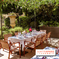 La terrasse jardin Summer de la Bauhinia au Shangri-La Paris