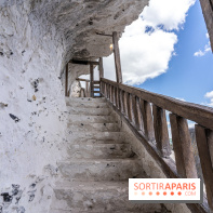 Le Château de la Roche Guyon, le château troglodyte dans le Val-d'Oise - 95 -  escalier 