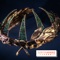 Exposition 'Bijoux de Scène de la Comédie Française' à l'hôtel historique de Mercy-Argenteau qui se dévoile