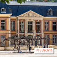 Un dinosaure géant au Château de Dampierre - Jurassique au Château de Dampierre