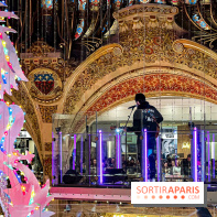 Les vitrines de Noël 2024 des Galeries Lafayette Haussmann avec Vianney et Kevin Germanier