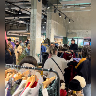 Un marché de Noël insolite dans 19ème : venez trouver des pépites en secondes mains - C76445EE EAE3 4D59 A4D3 F7C77D52DFE4 1 105 c