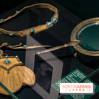 Bijoux de scène de l'Opéra de Paris : l'exposition de parures merveilleuses au Palais Garnier