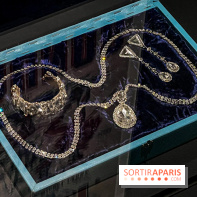 Bijoux de scène de l'Opéra de Paris : l'exposition de parures merveilleuses au Palais Garnier