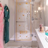 La magie de Wicked à l'Hôtel du Louvre, l'univers du Magicien d'Oz dans les suites Hyatt World Europe -  A7C8701